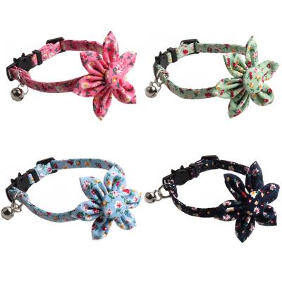 China Amigo Kitty Adjustable Safety Fashion Flower Pet Detachable Safety Collar Quick Release Loose Kitty Cat Collar Floral Print for sale