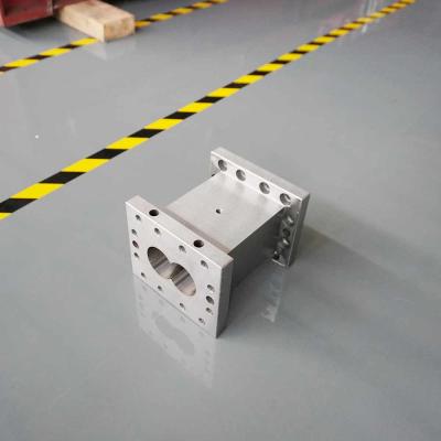 China Precision Twin Screw Extruder Barrel voor extrusie van kunststoffen bij hoge temperatuur en hoge scheerkracht Te koop