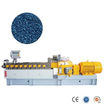 China Twee schroeven voor het samenstellen van pellets Extruder Calciumcarbonaat Masterbatch Pelletizing Line Te koop