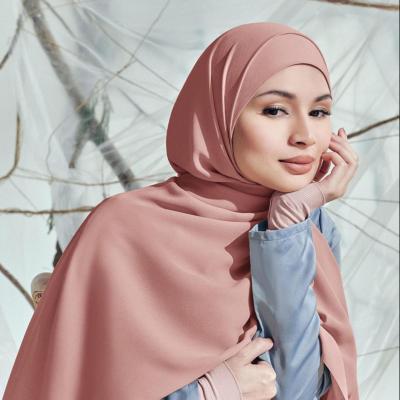 China Soft Touch Feeling Soft Chiffon Veil Women Chiffon Shawl Square Fashion Wholesale Soft Cheap Light Muslim Casual Scarf for sale