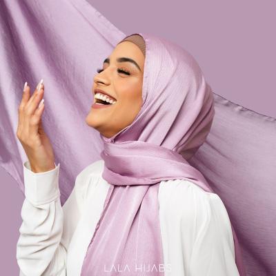 China Wholesale Simple Neat Soft Touch Feeling Chiffon Neat Fold Hijab 28 Colors New Colors Available Crinkle Scarf Muslim Women Hijab for sale