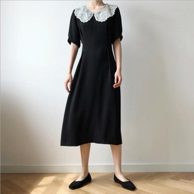 China Women's Anti-Wrinkle Collar Lace Collar Elegant White Black Long Style Summer Lady Women's Slim Dresses for sale