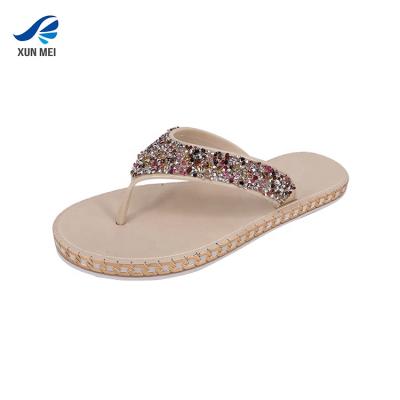 China Latest Ladies Jelly Shoes Sandals Beach Women's Outdoor Slippers Durable Wholesale Women's Flat Shoes for sale