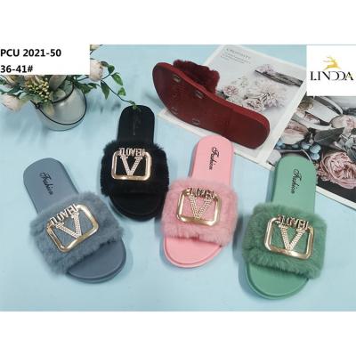 China CUSHIONING 2021 fashionable women slippers indoor outdoor flat slippers for ladies shape slippers wholesale for sale