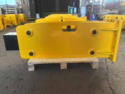 China Concrete breaker for excavator Hard stone hot weather  middle east durable heavy duty CAT   Komatsu for sale