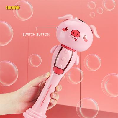 China Free Shipping Cute ABS UKBOO Pig Bubble Stick Water Bubble For Boys Or Girls for sale