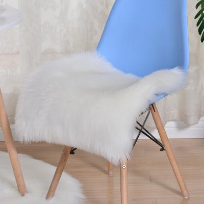 China Factory Direct Luxury Comfortable Soft Faux Fur Chair Cushion Anti-Static for sale