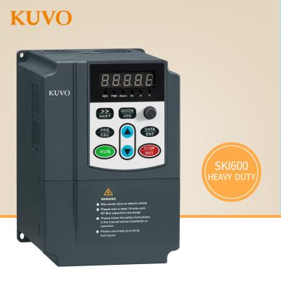 China Heavy Load 230V Single Phase Input 2.2kw 3HP VFD Professional Variable Frequency Inverter For Motor Speed ​​Control 185*125*160MM for sale