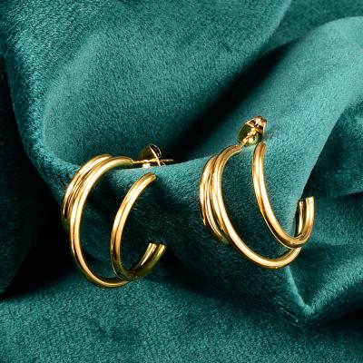 China Fashion Crescent Moon Earrings 316L Titanium Steel CLASSIC Three-Dimensional Hollow 18K Gold Plated Jewelry for sale