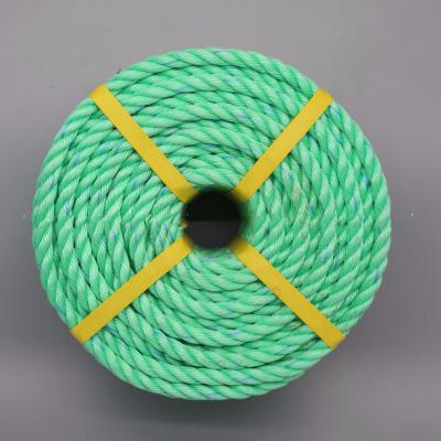 China PE 3 Twist 4 Strand Wholesale Recycled PE Plastic Rope At Good Cost for sale