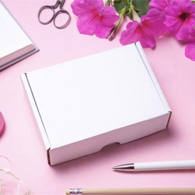 China Recycled Materials Logo Foldable Corrugated Small Custom Carton Clothes Gift Mailer Box Cardboard Packing Boxes For Shipping for sale