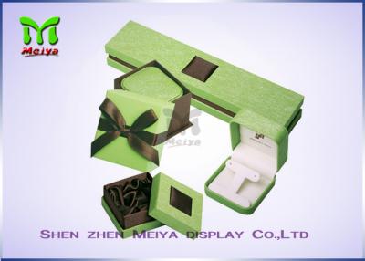 China Luxury Beautiful Paper cardboard jewelry gift boxes With Silk Cover for sale