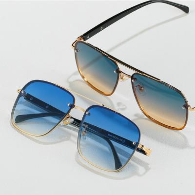 China Fashion Sunglasses 2022 Sunglasses Logo Luxury Vintage Sunglasses Custom Made UV400 Men Women for sale