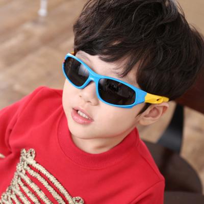 China Popular outdoor sports recycling sunglasses boys and girls sunglasses children's fashion fashion sunglasses for sale