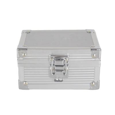 China Custom New Style Cosmetics Convenience Silver Aluminum Watch Box, Customizable Logo for sale