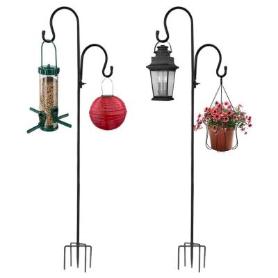 China Minimalist Oniya Metal BlackSize Duty Garden Stake Hanging Rack Shepherds Cling For Bird Feeder Or Planter for sale