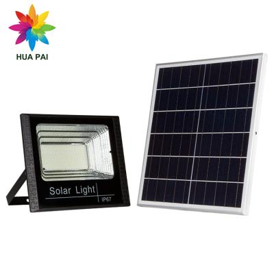 China Theme Park Ip65 25w Plastic 40w 60w 100w 200w Outdoor Waterproof Remote Control Billboard HUAPAI Led Solar Flood Light for sale