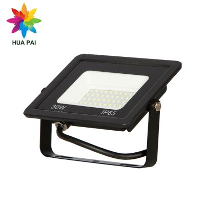 China Outdoor Waterproof Billboard HUAPAI High Lumen Ip65 Matrix Cast Aluminum 10w 20w 30w 50w 100w Led Flood Light for sale