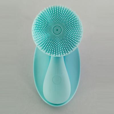 China Pore ​​Shrinking Magnetic Pore Remover Face Massager Detergent Green Color Rotating Brush Massage Electric Facial Cleansing Device for sale