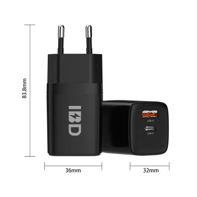 China New GaN Tech PD30W GaN Cell Phone Charger USB Fast Charging OEM Chargers 2 Ports Adapter For iPhone 13 for sale