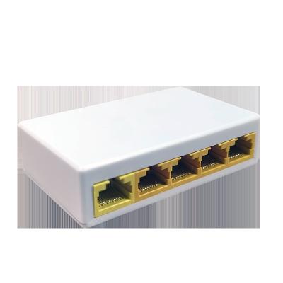 Cina Durable High Quality Plastic 5-16V 5 Port LED QoS Efficient Unmanaged Gigabit Network Switch in vendita