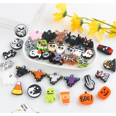 China Reviright Western Halloween Colorful Custom Set Gifts Food Grade Silicone Pumpkin Ghost Skull Cartoon Focal Bead For Jewelry Making for sale