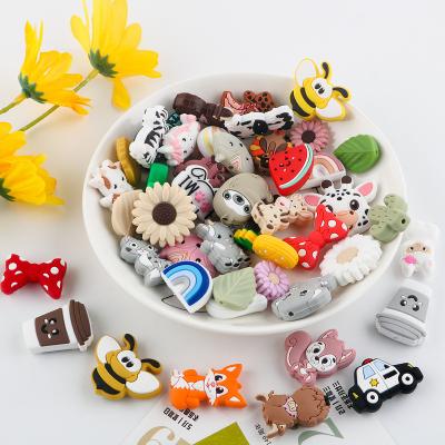 China Reviright Colorful Hot Sale Food Grade Baby Teething Animal Chewable Necklace Accessories DIY Custom Silicone Charms Focal Beads for sale