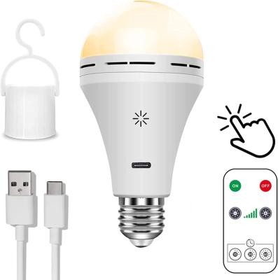 China Residential Emergency Light Bulbs LED 6W Rechargeable Stay Light When Power Failure 1200mAh Battery Self Emergency Charging Light for sale