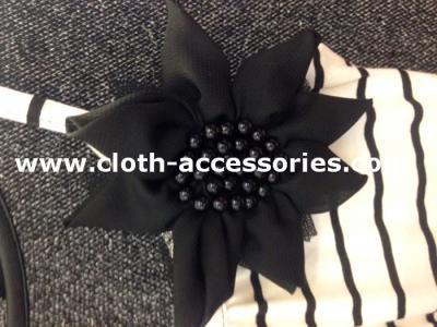 China 120D Chiffon Black Flower Corsage / Pearl Unique Simple Corsages For Prom for sale