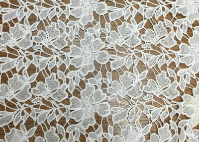 China 3D White Floral Polyester Embroidered Lace Trim Fabric For Apparel / Home Decorating for sale