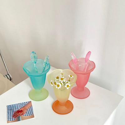 China Lelyi Retro Creative Viable Frosted Glass Homemade Milkshake Ice Cream Cup Wave Lace Tumbler Dessert Cup for sale