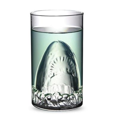 China Lelyi Modern Handmade Double Wall Beer Glass Mug Shark Shape Wine Glass Mug for sale