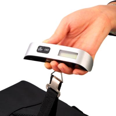 China Weight Measuring Lelyi Digital Portable Hanging Scale Hand Luggage Weight Portable Electronic Scale for sale