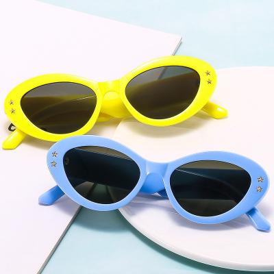 China Custom Designer Sunglasses New Star Pentagon Sunglasses Cat Eye Color Fashion Sunglasses Women Luxury Brand 2022 Black Uv400 Lens Sunglasses for sale