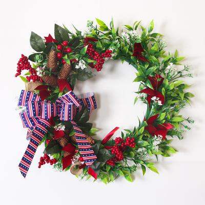 China Hot Sale Eco-Friendly Craft Christmas Handmade Wreath with Red Berries and Pinecone for Window Wall Door Decor for sale