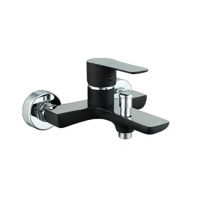 China Without Slide Bar Factory Wall Mount Tub Faucet Shower Mixer Set Brass Brass for sale