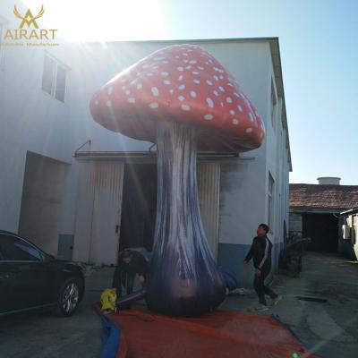 China Party Giant Inflatable Mushroom Model Balloon For Stage Decoration for sale