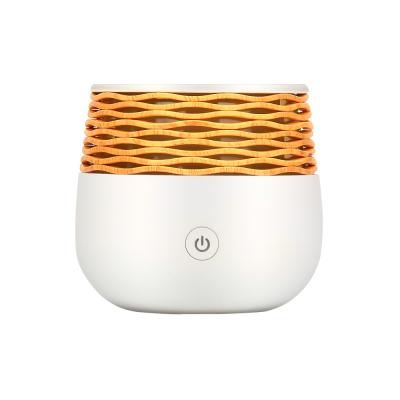 China Feel New Designs Home Office Comfortable Trending Warm White Led 30ml Oil Diffuser Mini Fragrance USB Air Cooler for sale