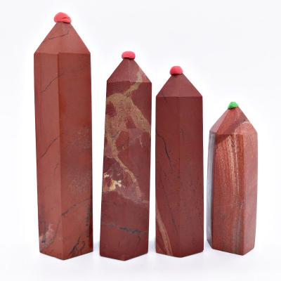 China Natural Crystal Points Polished Crystal Healing Stone Ornaments Crystal Stone Strawberry Craft Round Burgundy Quartz From China Wholesale for sale