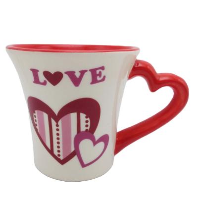 China CREATIVE Heart-Shaped Handle Mugs Valentine's Day Coffee Mugs Couple Coffee Mug for sale