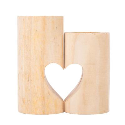 China Minimalist Tea Light Candle Holders for Table Centerpiece Decorative Wood Set Heart Candlestick Wood Holder for Home Decor for sale