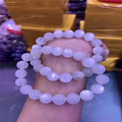 China Natural Jade Natural 8mm Light White Round Burma Moonstone Beads Bracelet for sale