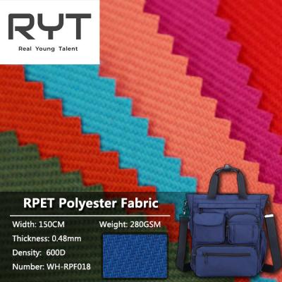 Китай PU RPET Twill 600D повторно использовал материалы полиэстера низкоуглеродистые для багажа продается