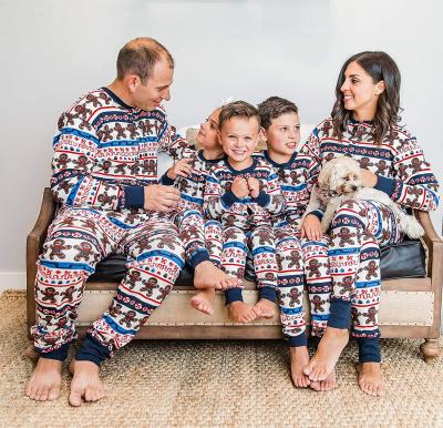 China 2022 QUICK DRY Custom Masks Luxury Organic Cotton Plus Size Set Family Matching Christmas Pajamas Sets for sale