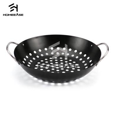 China Hot Selling Not Easily Cleaned Sticking Portable Double Handles Kebab Fish Barbecue Anti Scalding Seafood Grilling Basket for sale