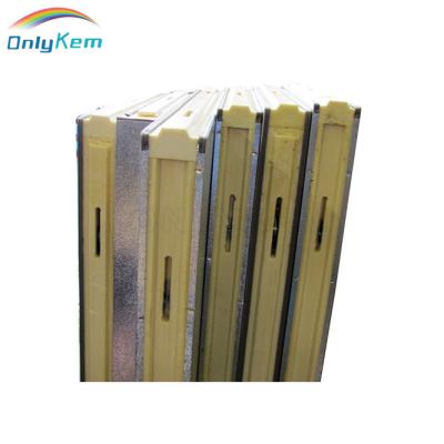 China Modern Insulated Rigid PU Panels Polyurethane Foam Sandwich Panels For Cold Room for sale