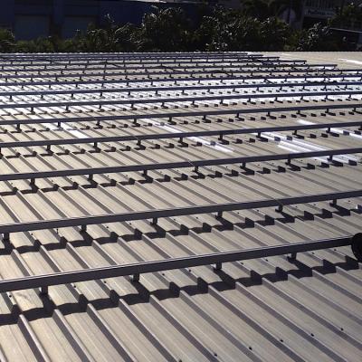 China Simple and Cost Effective Installation Flat Panel Metal Roof Photovoltaic Solar Mounting Kit for sale