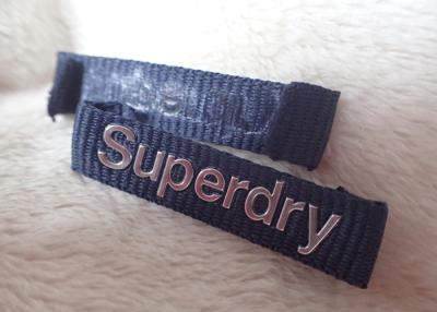 중국 Superdry 3D 재킷을 위한 고주파는 로고 의류 목 상표 판매용