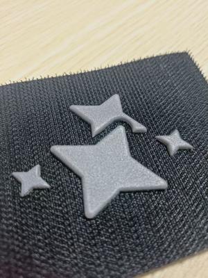 China Fabrik Eisen auf Custom 3D Tpu-Badge Prägte TPU-Pflaster für Kleidung Custom Label zu verkaufen