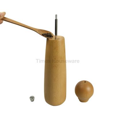 China Sustainable wooden salt and pepper grinder for sale